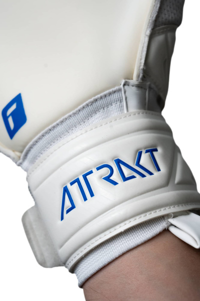 Reusch Attrakt Solid 5270515 1089 white blue 4.jpg