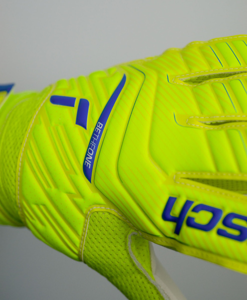 Reusch Attrakt Solid 5270515 2001 white blue yello