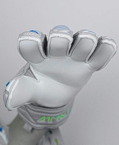 Reusch Attrakt Grip Finger Support 5270810 6016 60