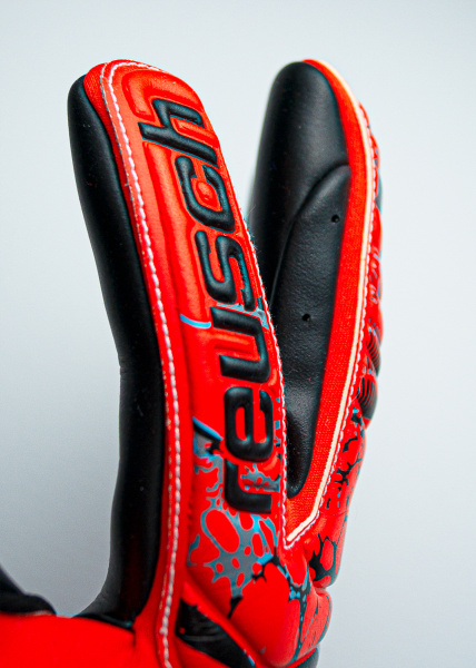 Reusch Attrakt Gold X 5370945 3333 3333 3.jpg