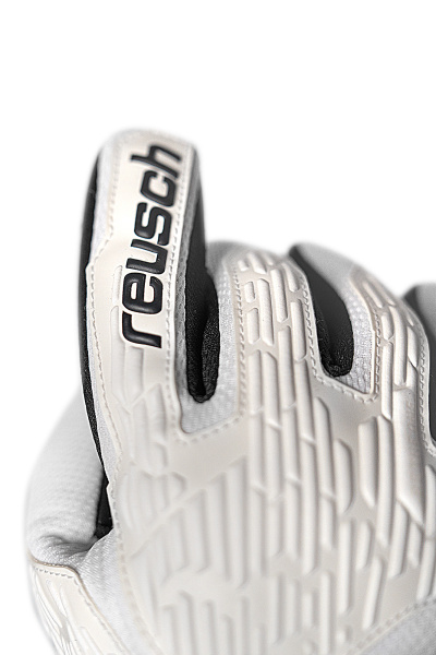 Reusch Attrakt Infinity NC 5470026 1101 white blac