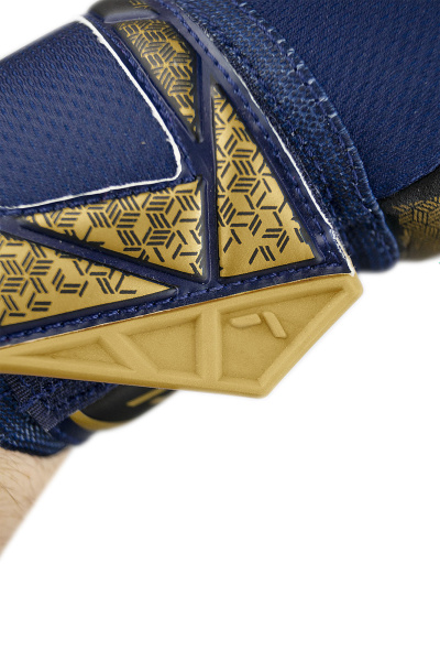 Reusch Attrakt Gold NC 5470155 4411 4411 4.jpg