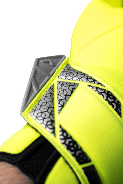 Reusch Attrakt Fusion Guardian 5570985 2025 2025 3