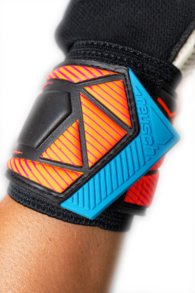 Reusch Attrakt Advance Evolution Glueprint 5670163
