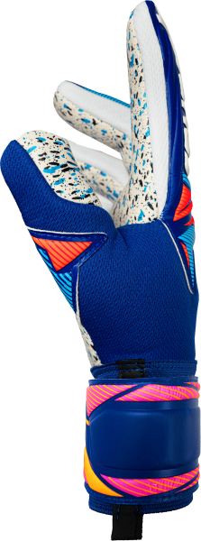 Reusch Attrakt Fusion NC 5670905 4126 blue s.png