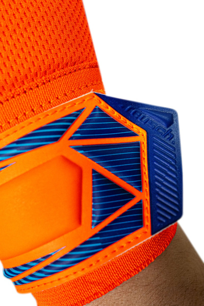 Reusch Attrakt Infinity Evolution NC Junior 567272
