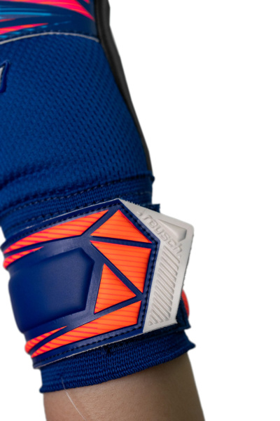 Reusch Attrakt Infinity Evolution NC Junior 567272