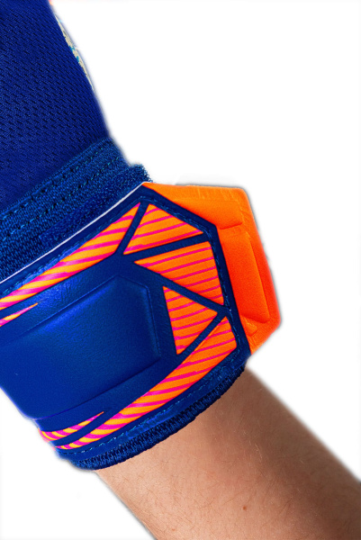 Reusch Attrakt Fusion Guardian Junior 5672945 4126