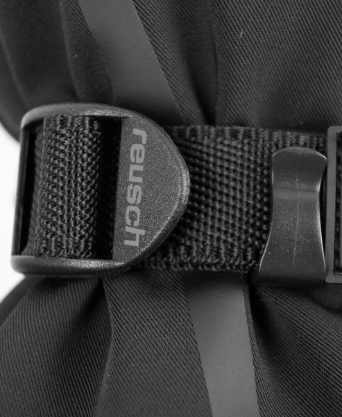 Reusch Down Spirit GTX 6101355 7702 black silver 9