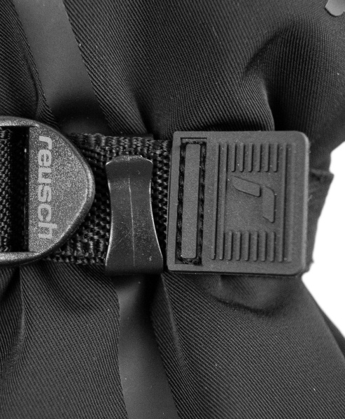 Reusch Down Spirit GTX Lobster 6101955 7702 black 