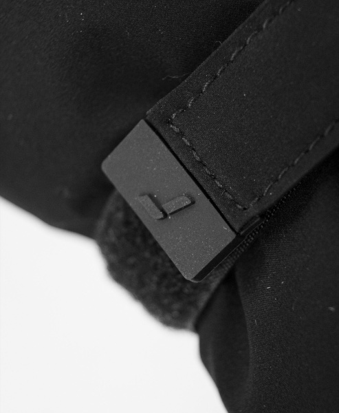 Reusch Alessia GORE-TEX Mitten 6231622 7702 black 