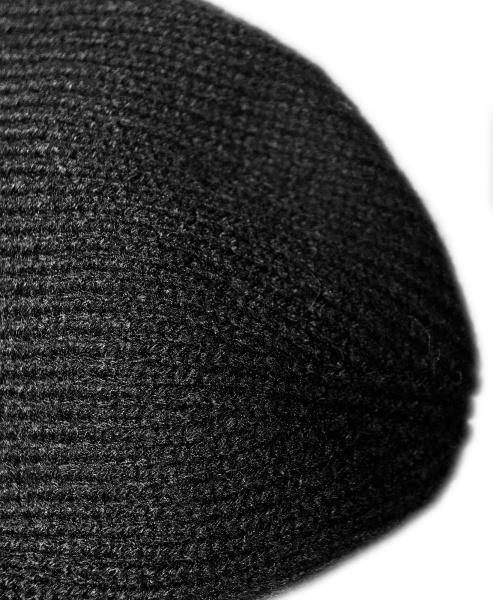 Reusch Eddie Beanie 6380042 7700 black 2.jpg
