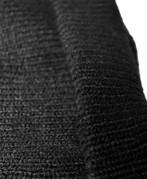 Reusch Eddie Beanie 6380042 7700 black 3.jpg