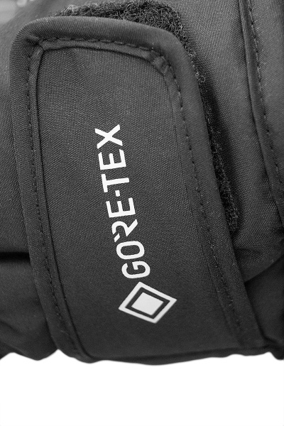 Reusch Tommy GORE-TEX Junior 6391328 7701 black 4.