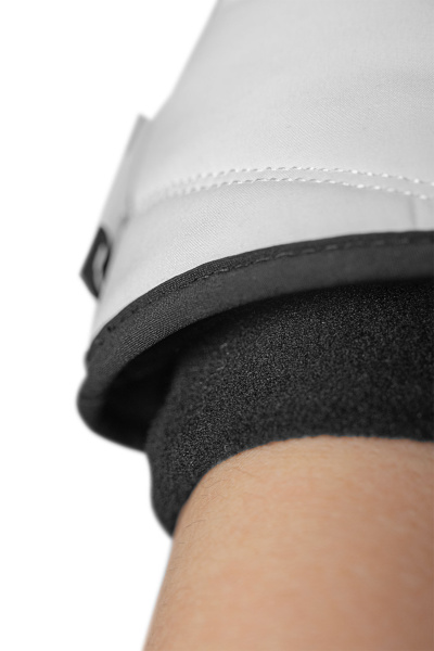 Reusch Lenda R-TEX® XT 6431218 7701 black 4.jpg